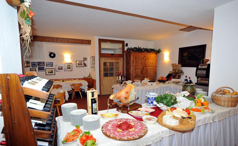 Hotel Derby Bormio Bagian luar foto